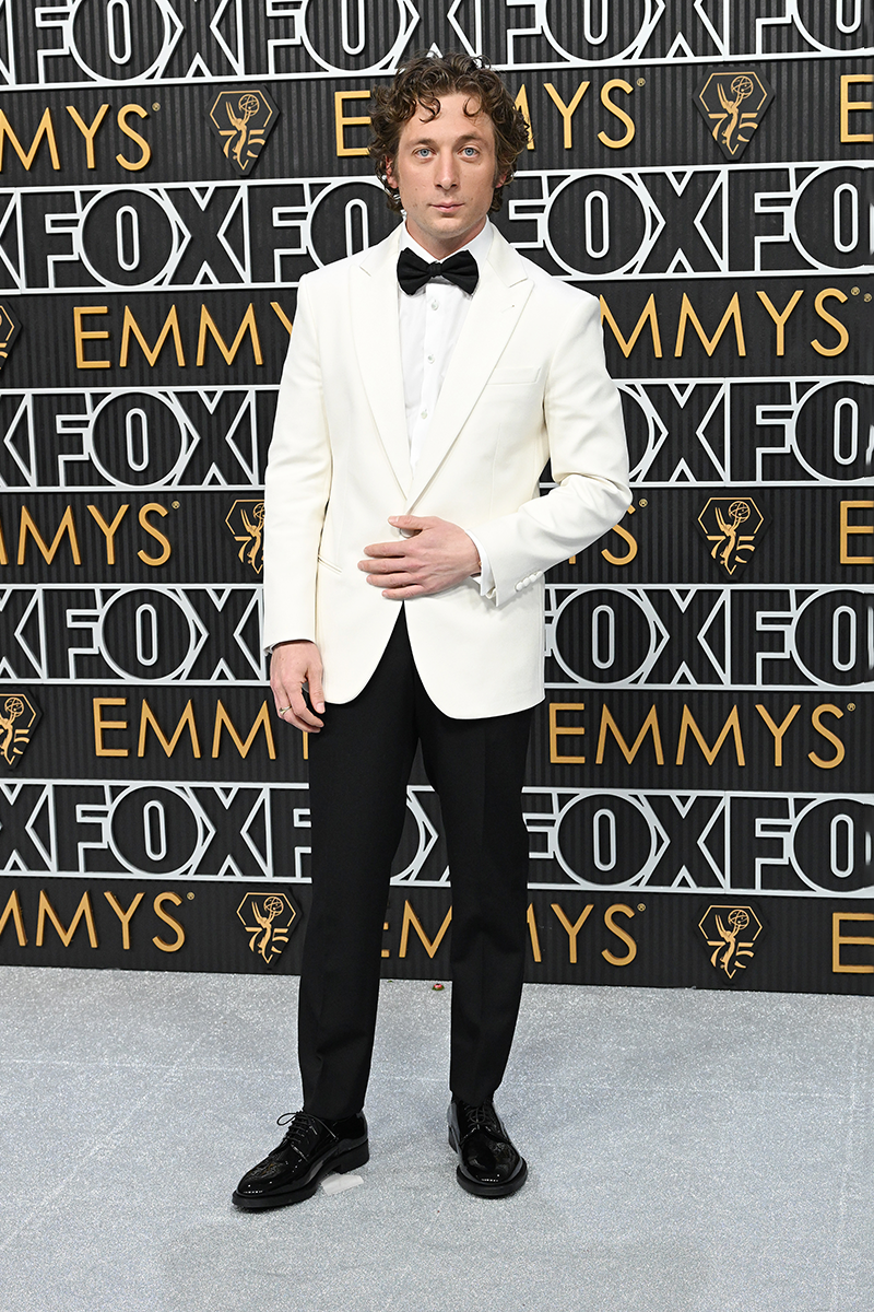 best dressed emmys 2024 jeremy allen white