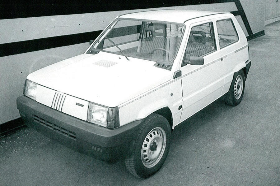 Fiat Panda Elettra front quarter