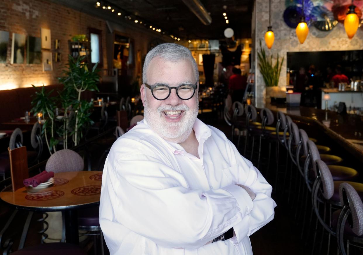 Sept. 21, 2023; Columbus, Oh., USA;  New Dispatch dining reporter, Bob Vitale, at his favorite restaurant, Barcelona in German Village.