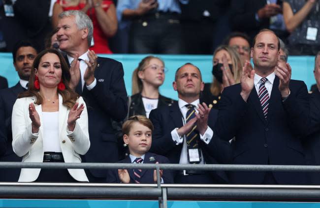 cambridges-football