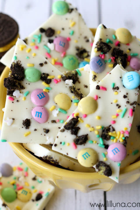 Easter Oreo Bark