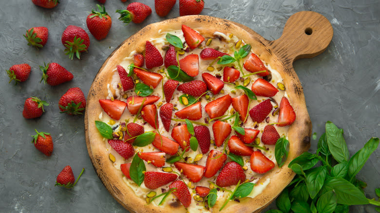 Strawberry basil pizza