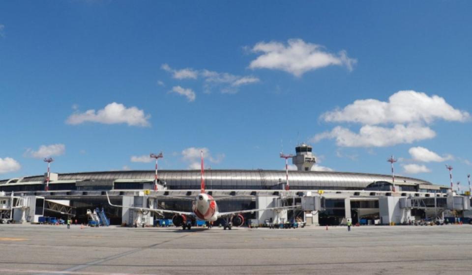 El aeropuerto de Rionegro tendría nueva terminal y hasta tren de pasajeros con su proyecto de ampliación. Foto: MinTransporte.