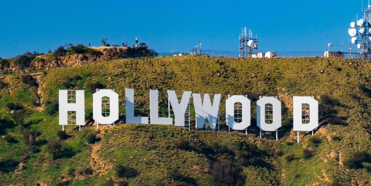 hollywood sign