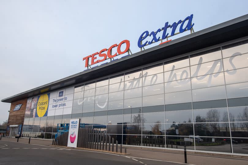 File photo dated 25/11/2020 of a Tesco Extra store. Tesco boss Ken Murphy has seen his pay deal more than double to almost £10 million for the past year. It means the chief executive has been paid 431 times that of the average Tesco worker - £23,010. Issue date: Tuesday May 14, 2024. PA Photo. The supermarket giant's annual report revealed Mr Murphy has received a pay package worth £9.93 million for the year to February. It compared with a £4.44 million total pay deal for the previous financial year. See PA story CITY Tesco. Photo credit should read: Joe Giddens/PA Wire