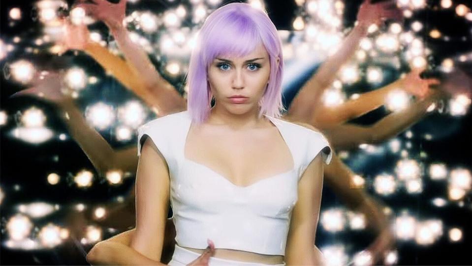 Miley Cyrus in Black Mirror