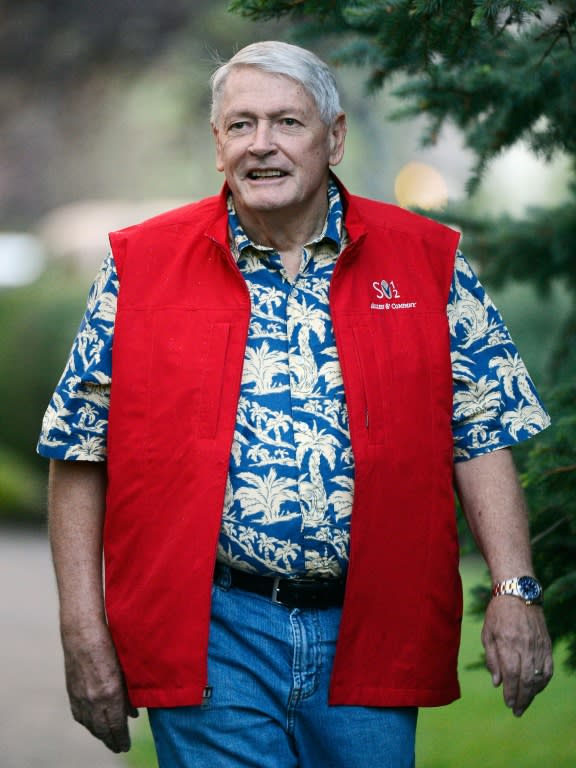 American media mogul John Malone is poised to become the glittering but flawed Formula One's new custodian
