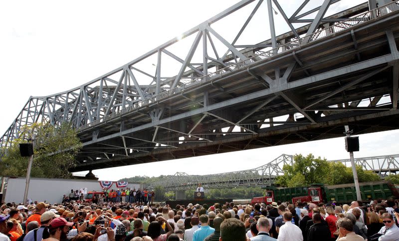 FILE PHOTO: Obama speaks in front of the dilapidated Brent Spence Bridge during a visit to Cincinnati