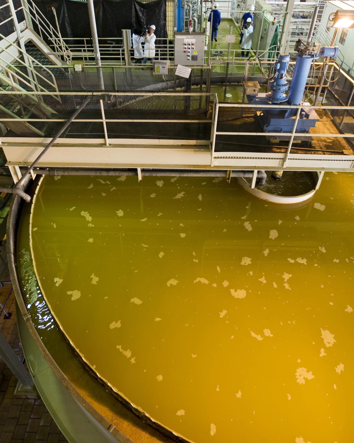 A tank with filled uranium solution is seen at Inkai uranium mine near Taikonur settlement in southern Kazakhstan June 5, 2010. Uranium stocks have soared following Japanese Prime Minister Fumio Kishida's announcement last week that his country would restart idled nuclear plants. (REUTERS/Shamil Zhumatov)