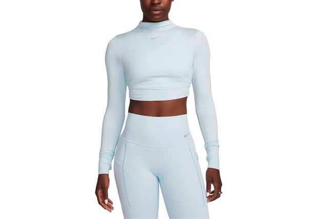 I Stay Warm and Dry During Winter Runs Thanks to This On-Sale Nike Top