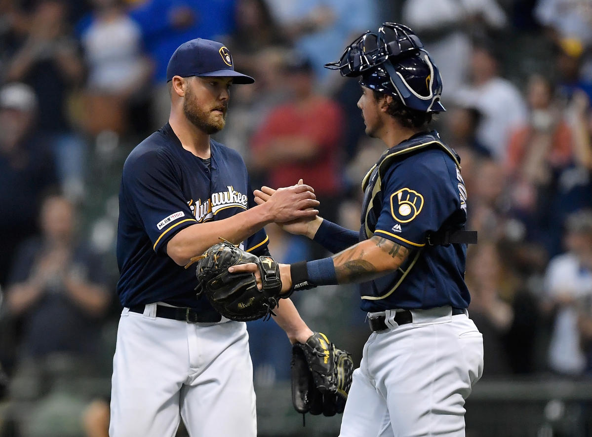 Atlanta Braves magic number for homefield advantage in playoffs