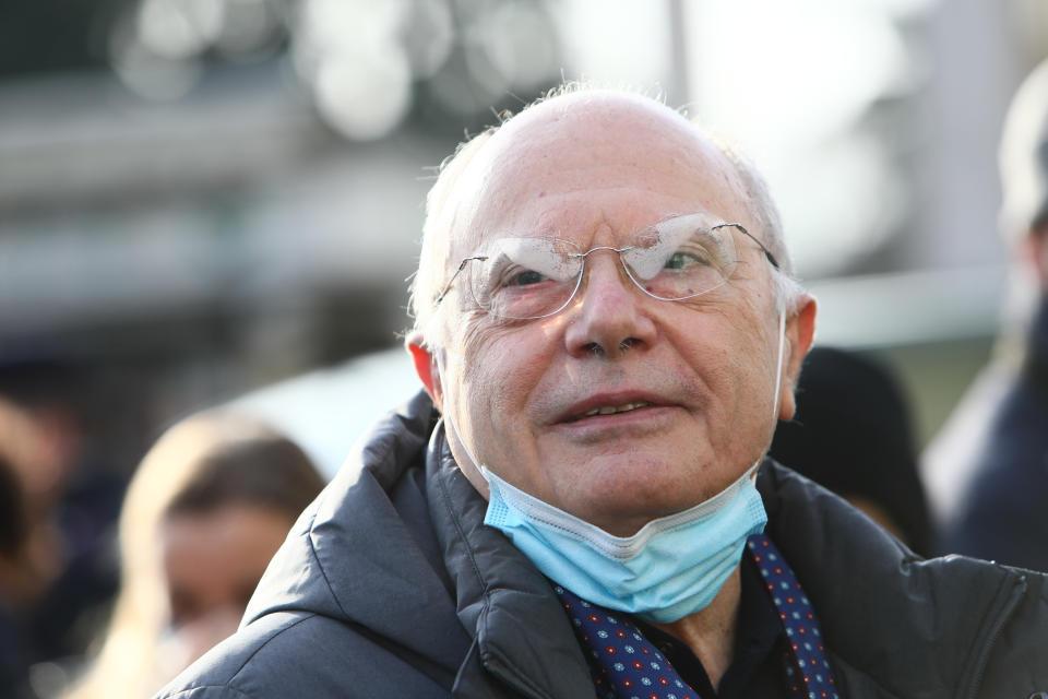 Tra i primi vaccinati al Niguarda, il professor Massimo Galli (Photo by Mairo Cinquetti/NurPhoto via Getty Images)