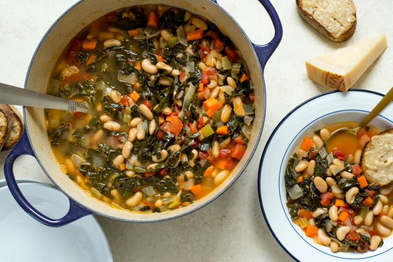 Kale and Cannellini Bean Stew