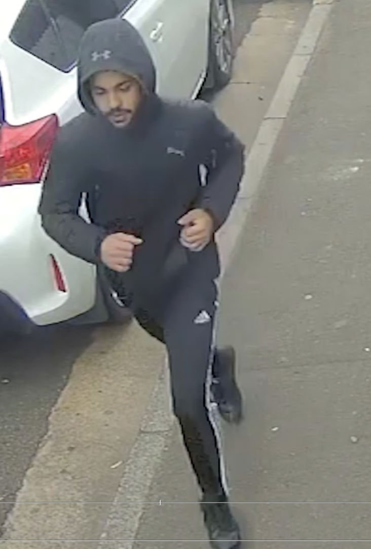 Police called on people who know this man to not try and protect him. Source: NSW Police