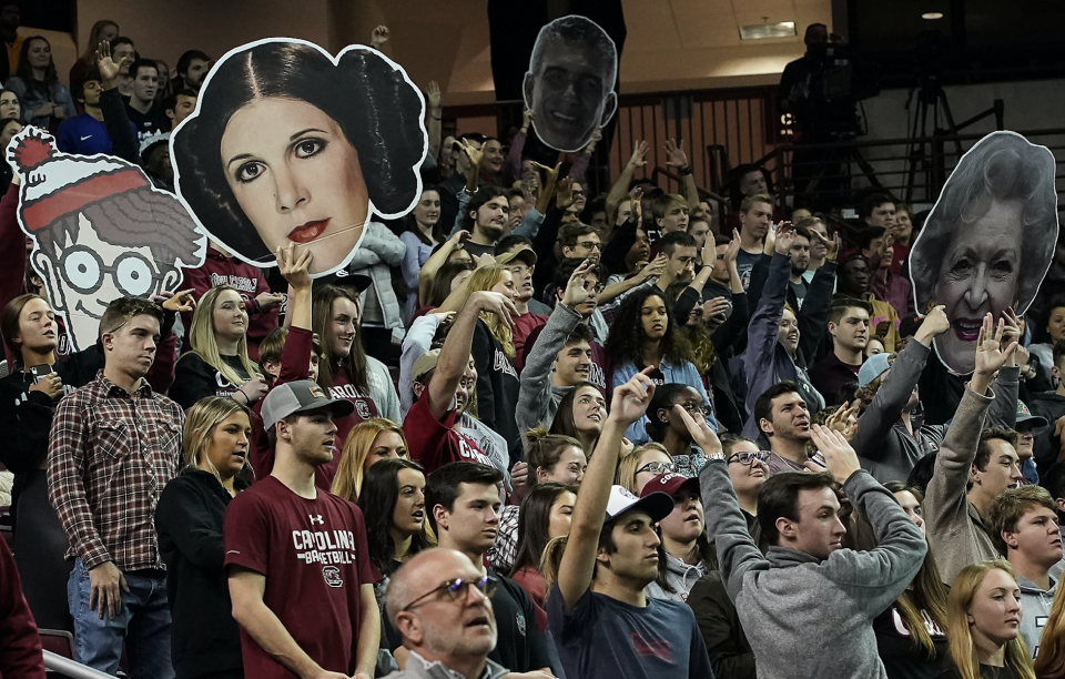 South Carolina Gamecocks fans cheer during the second half between the Gamecocks and the Tennessee Volunteers at Colonial Life Arena on Feb 15, 2020. (Photo: Kim Dedmon-USA TODAY Sports via Reuters) 