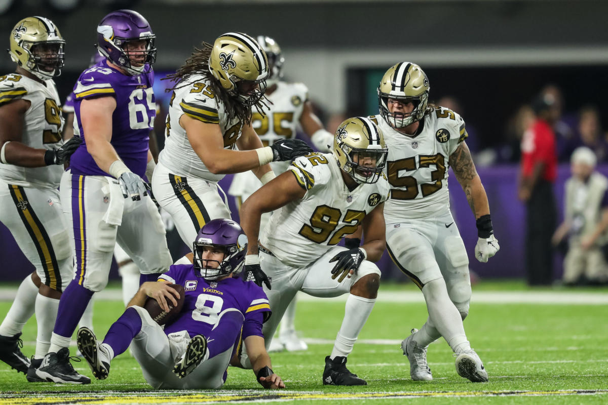 Vikings agree to terms with pass rusher Marcus Davenport as part