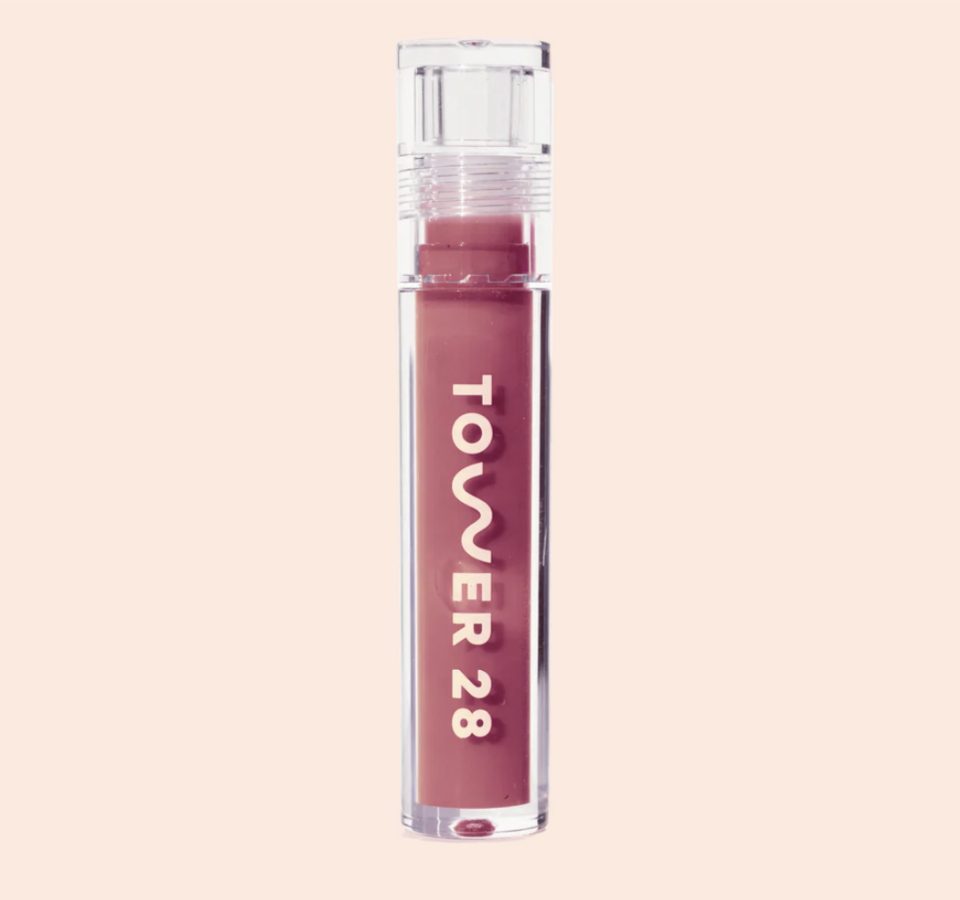 <p><a href="https://go.redirectingat.com?id=74968X1596630&url=https%3A%2F%2Fwww.tower28beauty.com%2Fproducts%2Fshine-on-lip-gloss-jelly%3Fvariant%3D39828348370999&sref=https%3A%2F%2Fwww.elle.com%2Fbeauty%2Fmakeup-skin-care%2Fg44775371%2Fbeyonce-renaissance-tour-hair-makeup-nails-inspiration%2F" rel="nofollow noopener" target="_blank" data-ylk="slk:Shop Now;elm:context_link;itc:0;sec:content-canvas" class="link ">Shop Now</a></p><p>ShineOn Lip Jelly in Sesame</p><p>tower28beauty.com</p><p>$16.00</p>