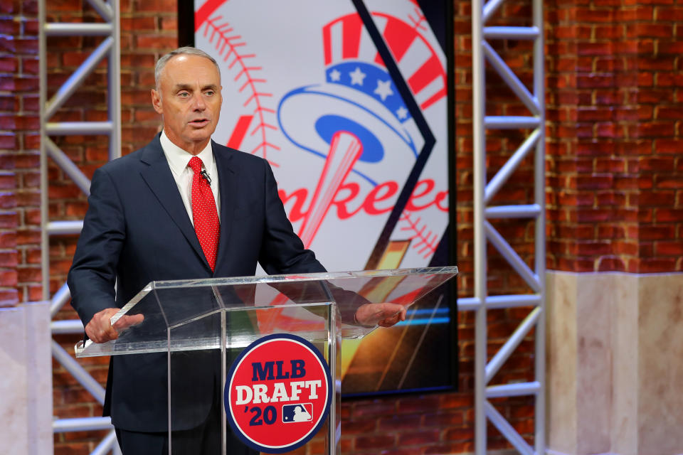 SECAUCUS, NJ - JUNE 10:  Major League Baseball Commissioner Robert D. Manfred Jr. announces the 28th pick of the 2020 MLB Draft is Austin Wells by the New York Yankees during the 2020 Major League Baseball Draft at MLB Network on Wednesday, June 10, 2020 in Secaucus, New Jersey. (Photo by Alex Trautwig/MLB Photos via Getty Images)