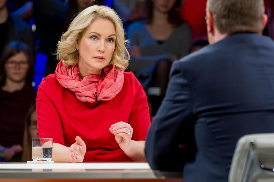 Manuela Schwesig lobte in der Sendung ihre Arbeit als Ministerpräsidentin. (Bild: ZDF/Svea Pietschmann)