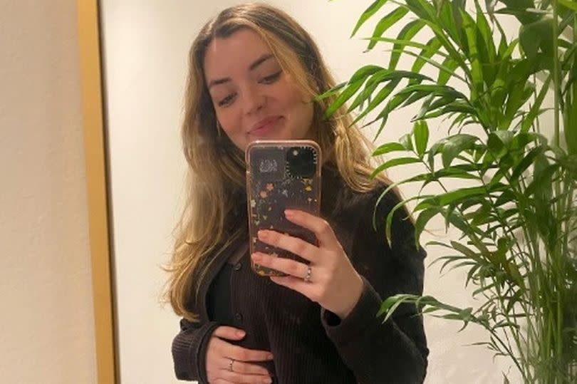 Lorraine Kelly's daughter Rosie Smith announces pregnancy