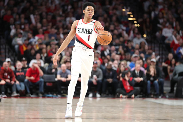 Blazers' Anfernee Simons Will 'Probably' Use Damian Lillard in NBA Dunk  Contest, News, Scores, Highlights, Stats, and Rumors