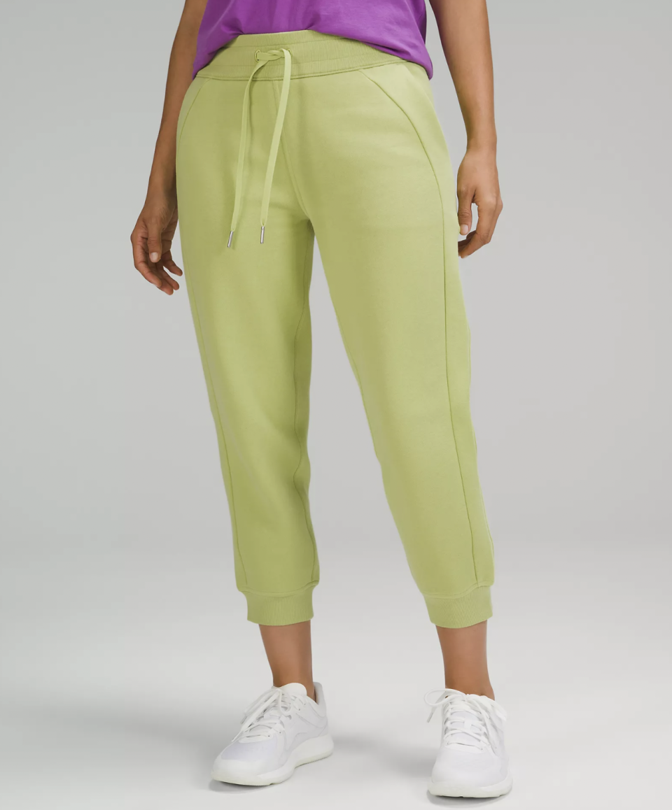 Scuba High-Rise Cropped Jogger (Photo via Lululemon)