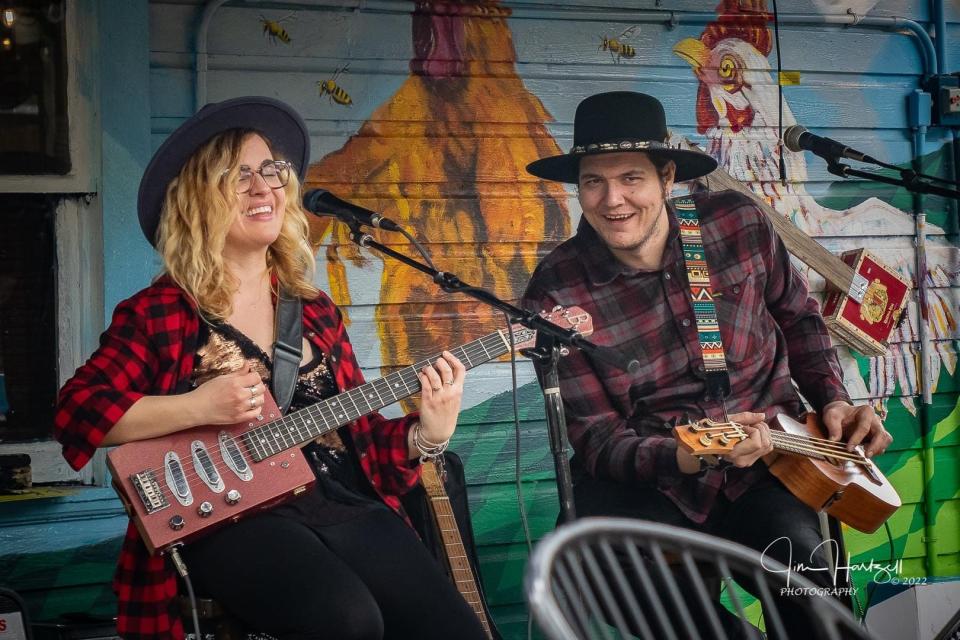 Nashville rock and blues duo Meg Williams and Travis Bowlin