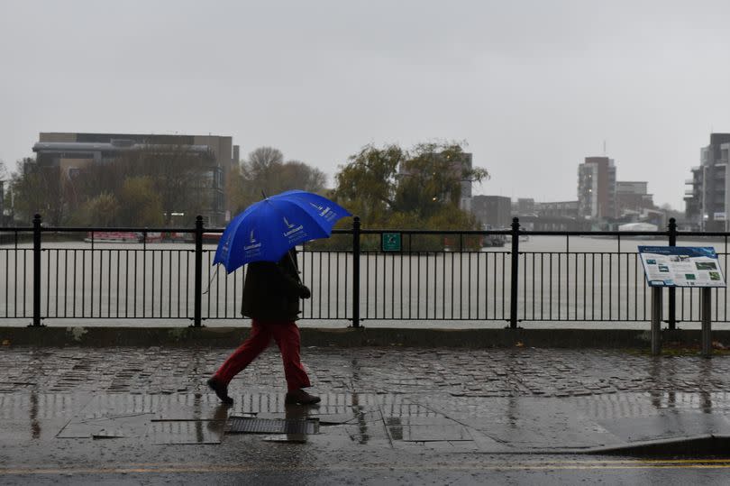 Some rain is expected in Lincoln amid a thunderstorm warning