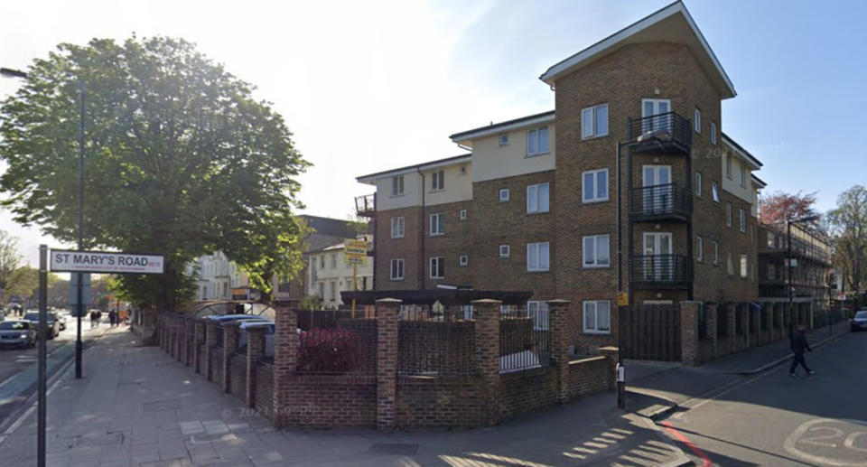 Googlemaps image of the woman's apartment building on St Mary's Road in Peckham. 