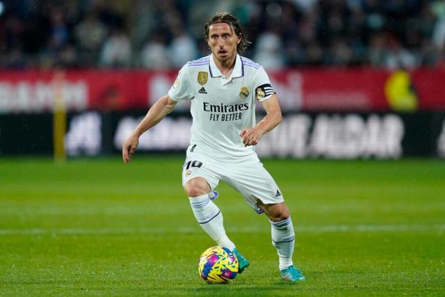 Greg Cote's Hot Button Top 10: Madrid's Luka Modric to join Messi? Plus  Dolphins, Prime stumble, more