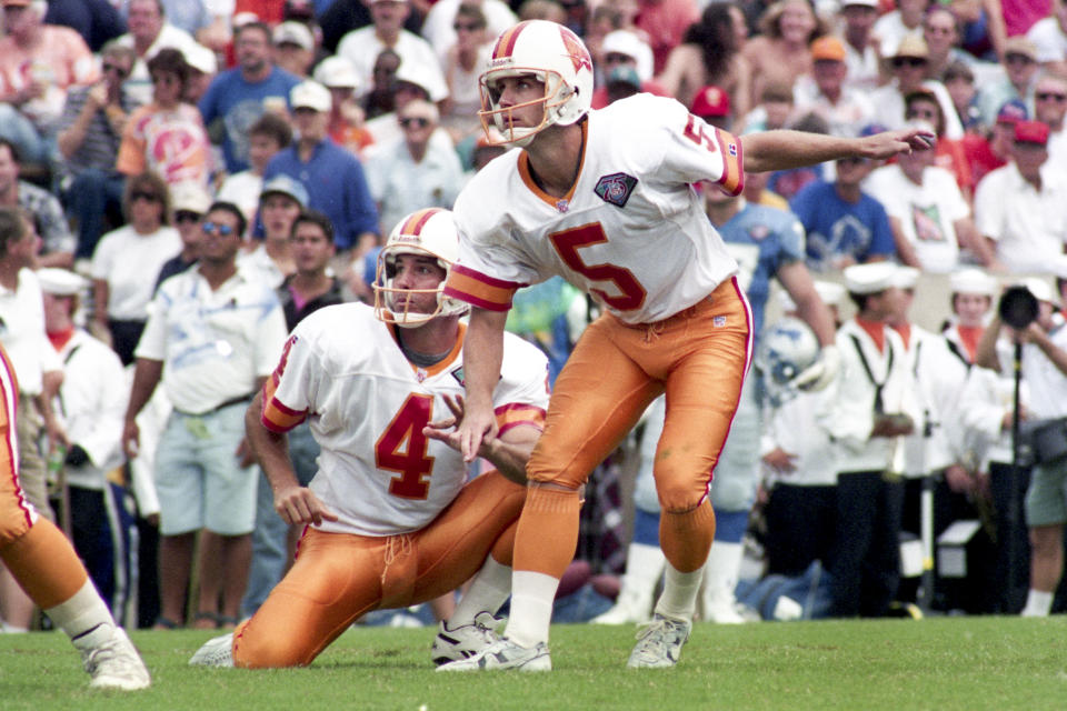 TAMPA, FL - OCTOBER 2, 1994:  Michael Husted #5 of the Tampa Bay Buccaneers kicks a filed goal as the Tampa Bay Buccaneers defeat the Detroit Lions in an NFL football game 24-14 on October 2, 1994 at Tampa Stadium in Tampa, Florida. (Photo by Brian Cleary/Getty Images)