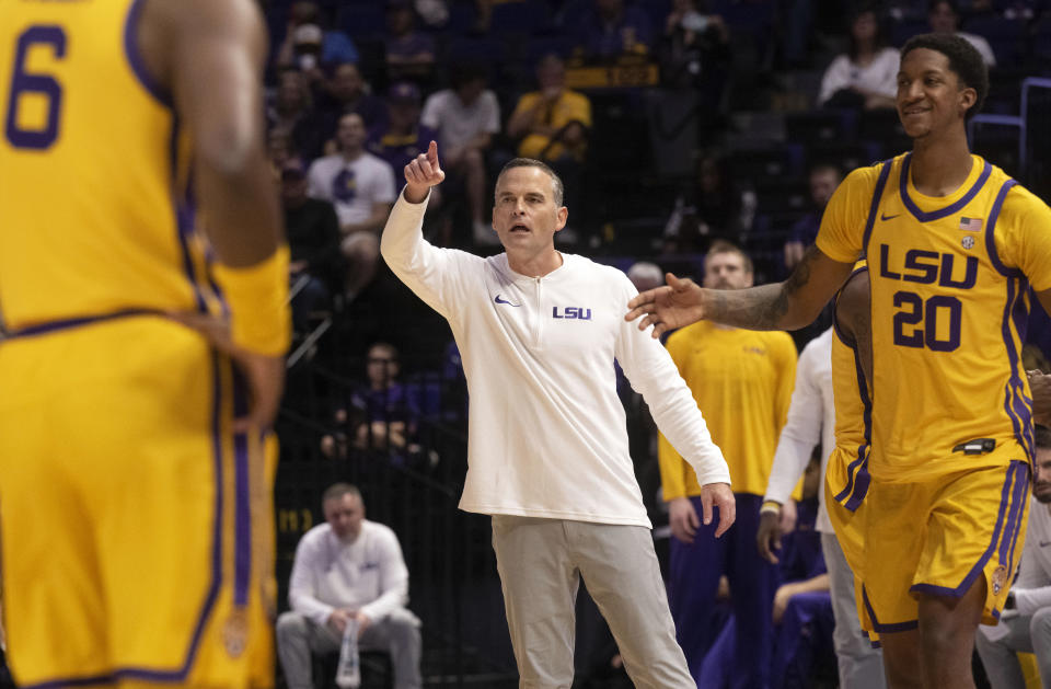 LSU head coach Matt McMahon instructs his team during an NCAA college basketball game against Kansas State, Saturday, Dec. 9, 2023, at the LSU PMAC in Baton Rouge, La. (Hilary Scheinuk/The Advocate via AP)