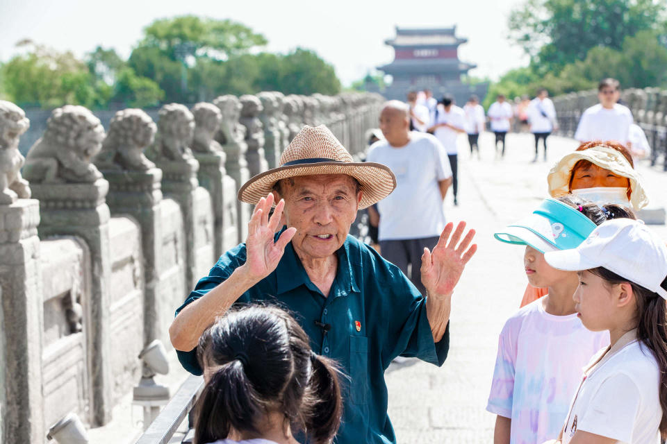 鄭福來生前擔任70多年的抗戰史「義務解說員」。（資料照／翻攝自微博）