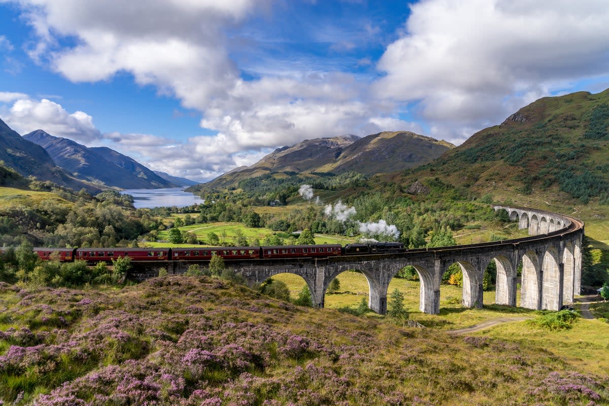 The Glenfinnan railway viaduct in Scotland (Getty/iStock)