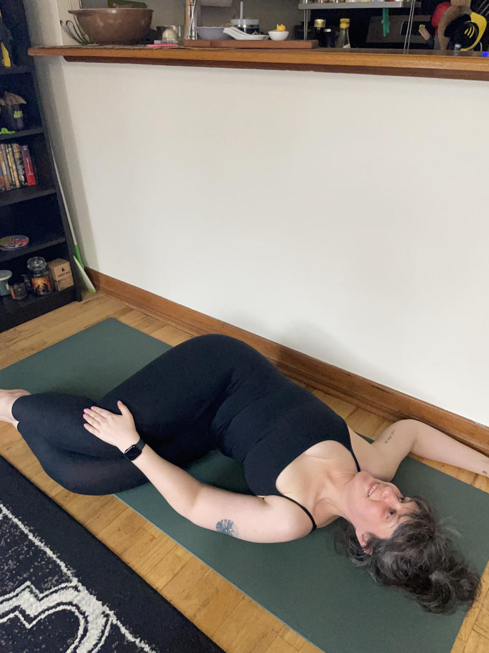 A simple spinal twist stretch. (Courtesy Sarah Jacoby)