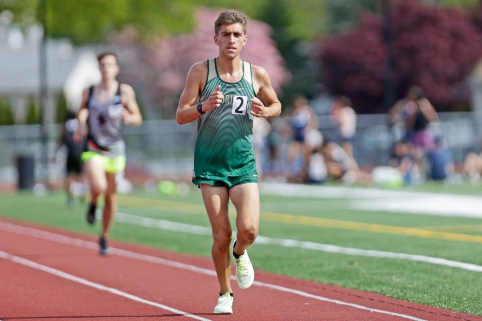 Silvestri finished seventh overall at the RIIL Boys Cross Country Championship last year, helping Hendricken win the team title. He earned All-State honors as a result.