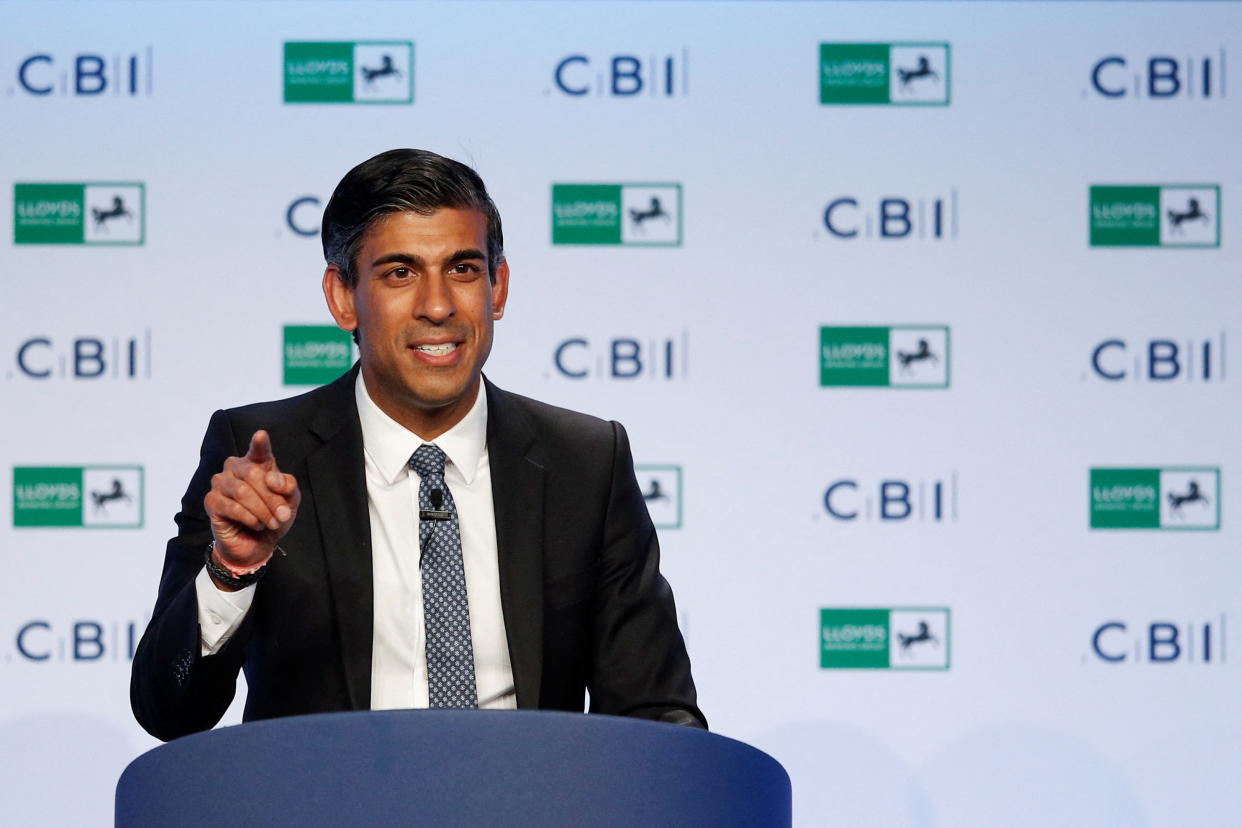Britain's Chancellor of the Exchequer Rishi Sunak speaks at the Confederation of British Industry's (CBI) annual dinner in London, Britain, May 18, 2022. Peter Nicholls/REUTERS