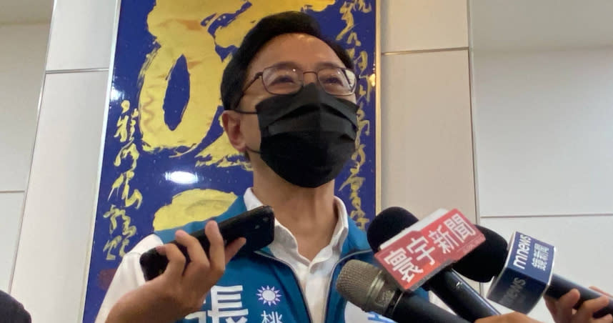 張善政身陷「宏碁案」事件中，要求農委會公佈合約內容就能真相大白，但宅神張善政看到張的主張，卻忍不住吐槽。（圖/報系資料照，張善政競辦提供）