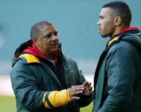 Habana with head coach Allister Coetzee during the captain's run. South Africa Captain's Run - Twickenham Stadium - 11/11/16 South Africa's Bryan. Action Images via Reuters / Andrew Boyers Livepic