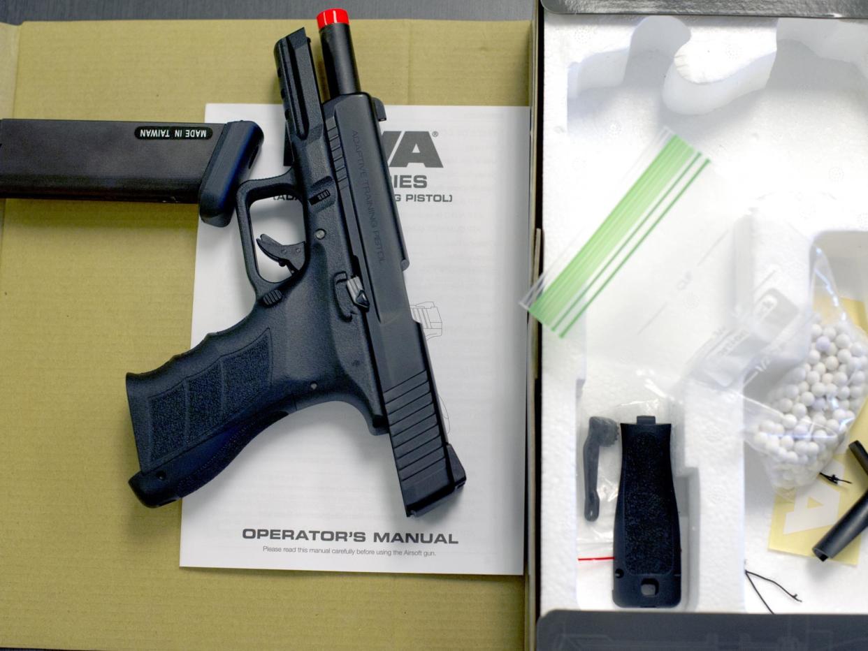 Airsoft guns look similar to genuine firearms (AFP/Getty Images)