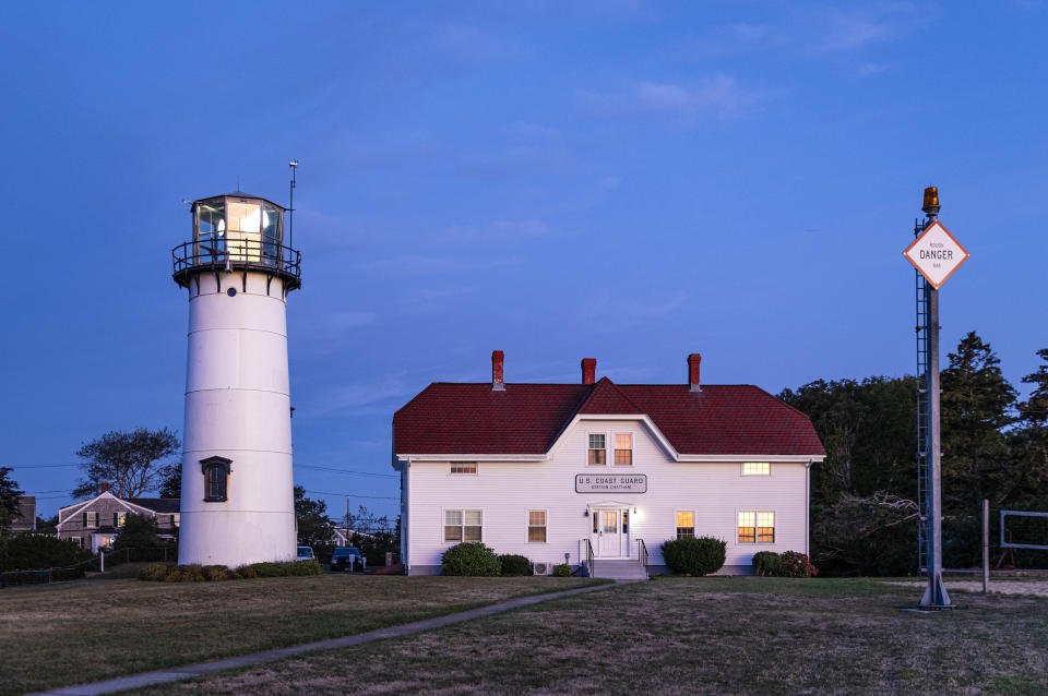 CAPE COD, CHATHAM, MASSACHUSETTS, UNITED STATES - 2019/09/05: Chatham Lighthouse and Coast Guard station, Cape Cod. (Photo by John Greim/LightRocket via Getty Images)