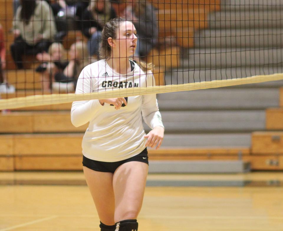 Croatan's Sofia Mendolia is having a breakthrough volleyball season with the Cougars while also taking care of her studies.