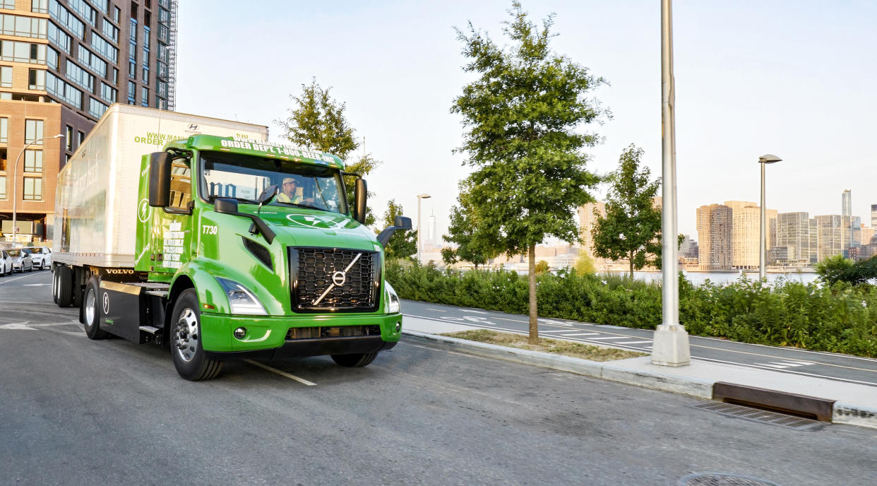 Manhattan Beer Distributors’ Volvo VNR Electric Truck out for a morning customer delivery in Long Island City in Queens, New York. (Photo by Volvo Trucks NA)