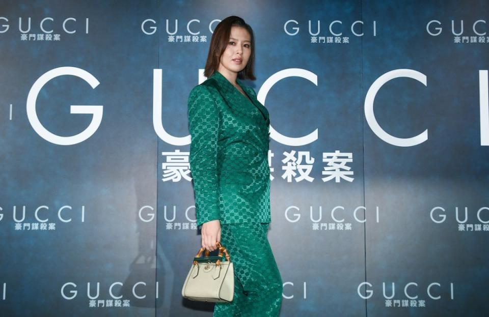 ▲劉品言身穿帥氣綠色GUCCI套裝出席《Gucci：豪門謀殺案》首映會。（圖／環球影業提供）