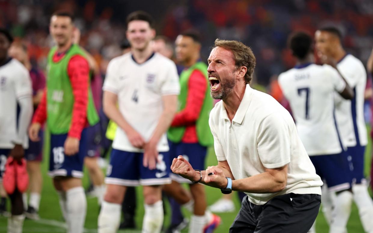 Gareth Southgate celebrates England reaching Euro 2024