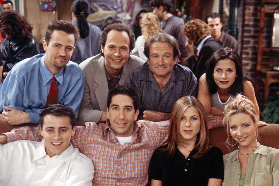 Billy Crystal Guest Stars on <i>Friends</i> with Robin Williams