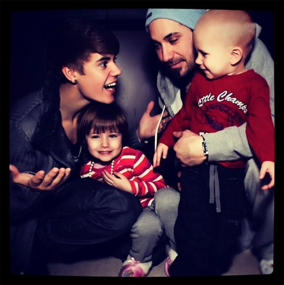 2011: Justin Bieber's Family Moment