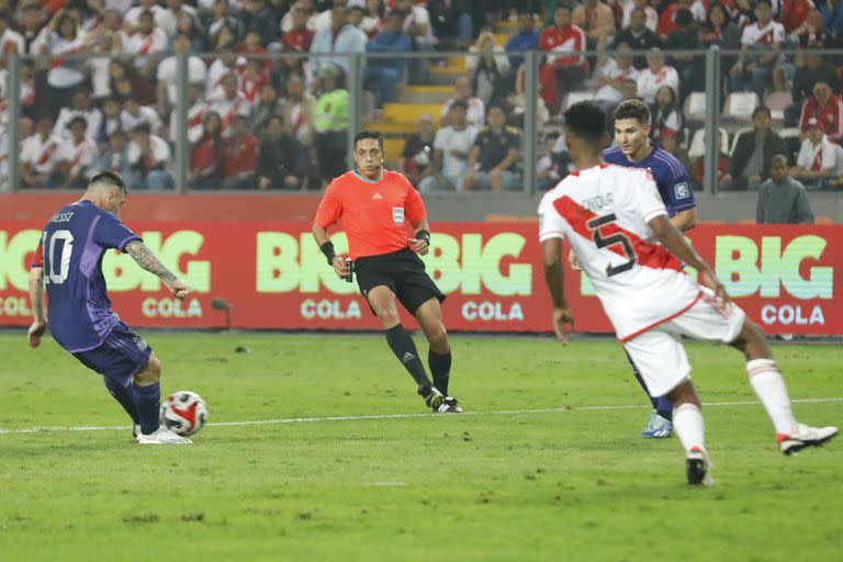 Lionel Messi convirtió un doblete y fue fundamental para el triunfo argentino