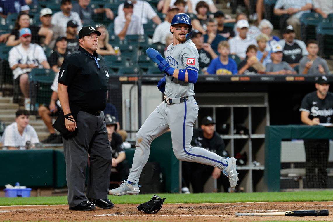 Kansas City Royals shortstop Bobby Witt Jr. scores during the third inning of Monday night’s game against the White Sox at Guaranteed Rate Field in Chicago.