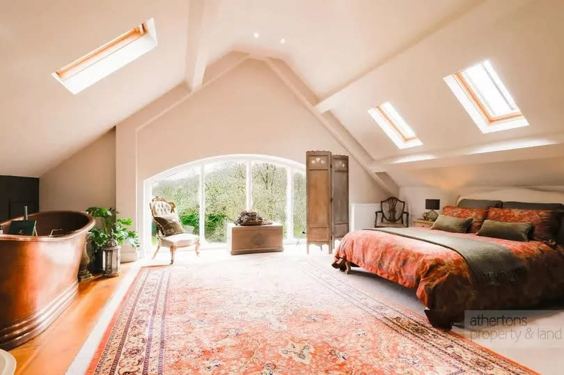 The stunning master bedroom suite -Credit:Athertons / Zoopla